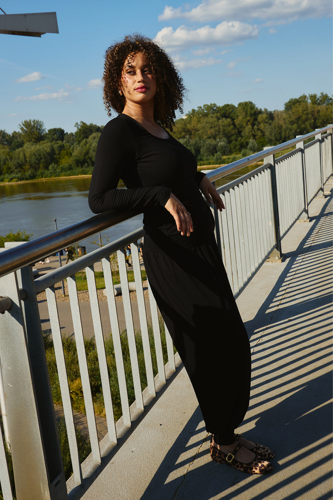 NEW IN TOWN Black trousers