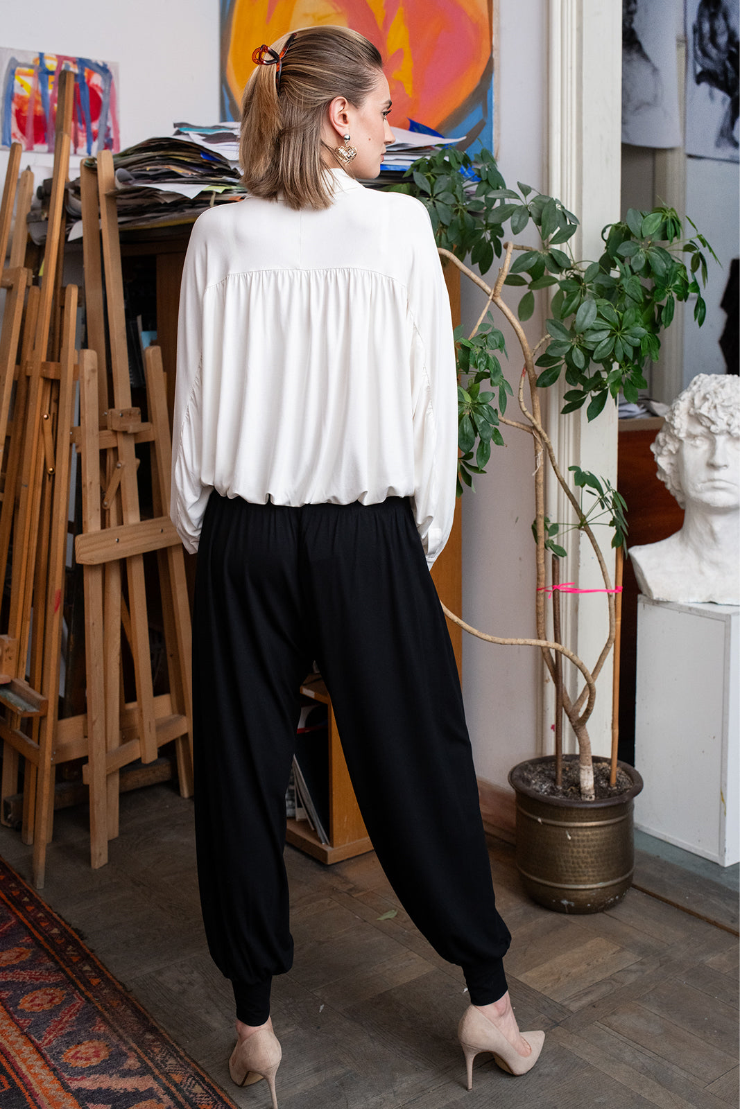 NEW IN TOWN Black trousers