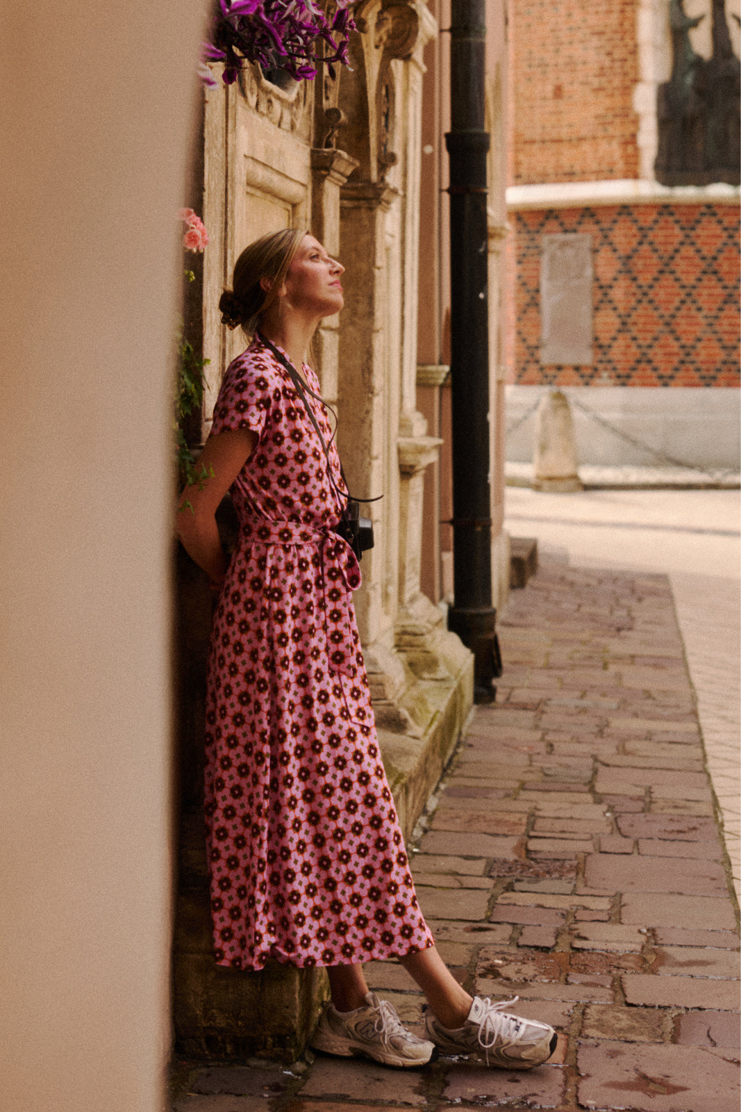 Sukienka JUTRO BĘDZIE NASZE print The Best of the 70s Small Flowers